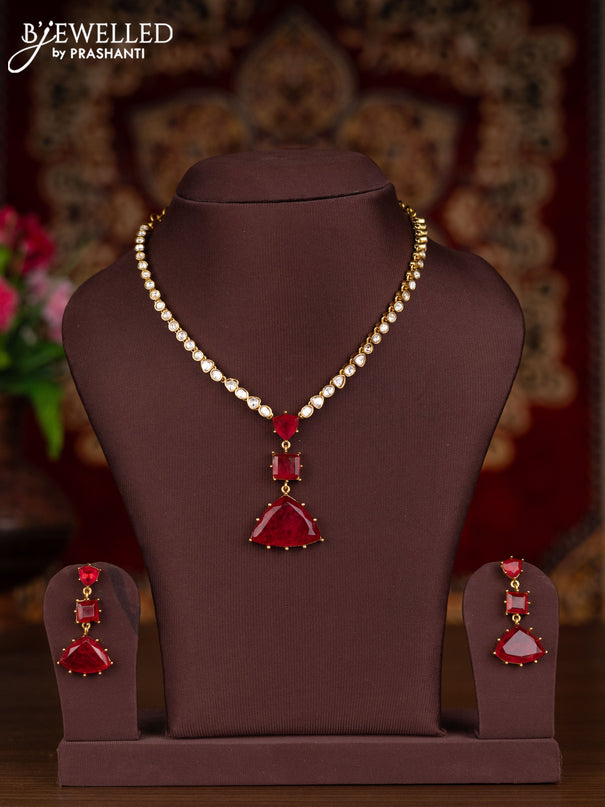 Antique necklace with ruby and kundan stones