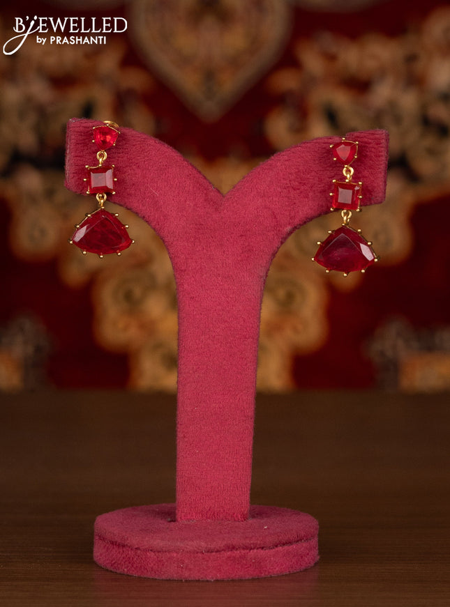 Antique necklace with ruby and kundan stones