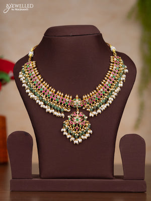 Jadau necklace with kemp jadau kundan stones and pearl & green beads hangings without earrings