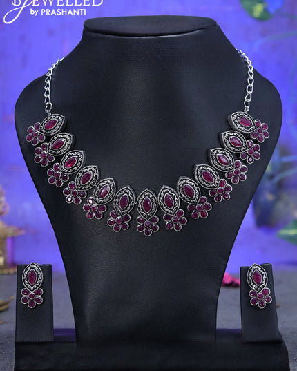 Oxidised necklace floral design with pink kemp stones