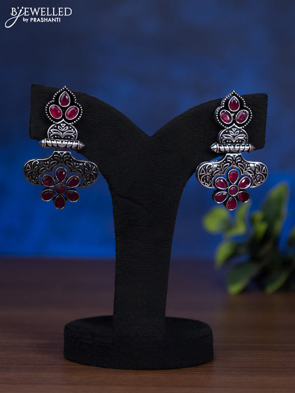Oxidised earring with ruby stones