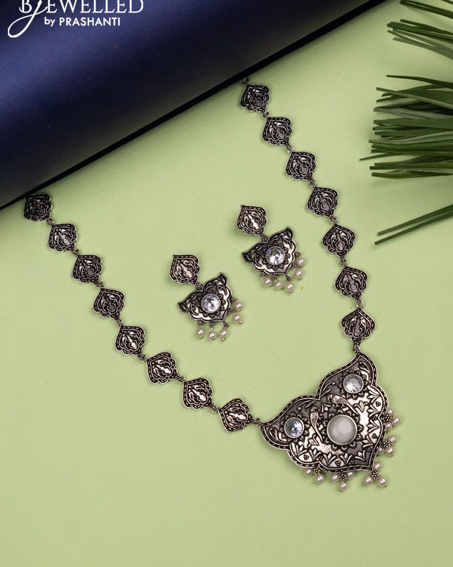 Oxidised haaram with grey & cz stones and pearl hangings