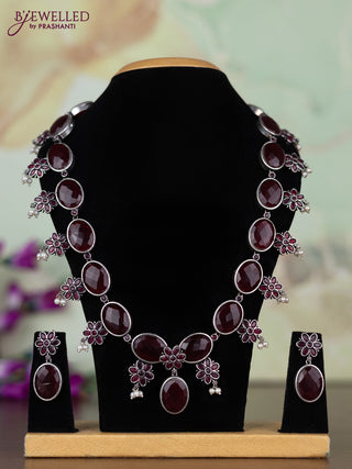 Oxidised necklace with ruby stones and pearl hangings
