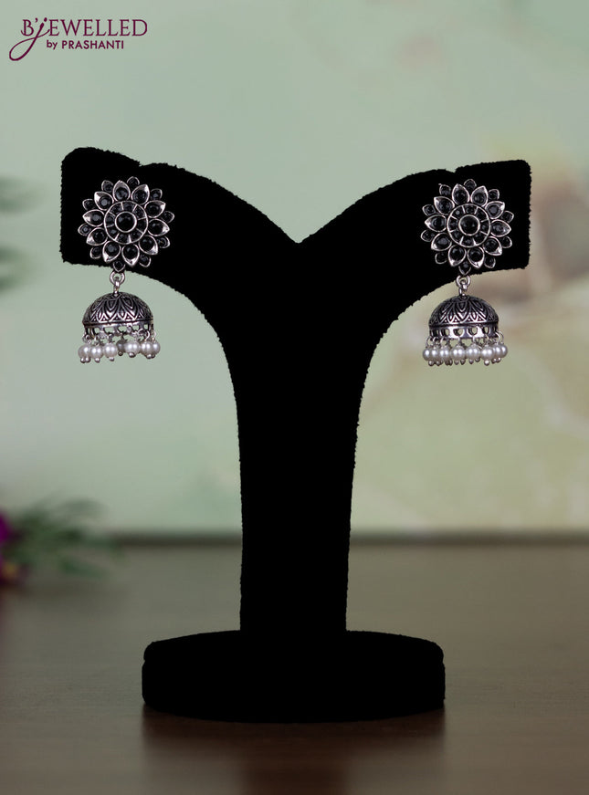 Oxidised necklace with black stones and pearl hangings