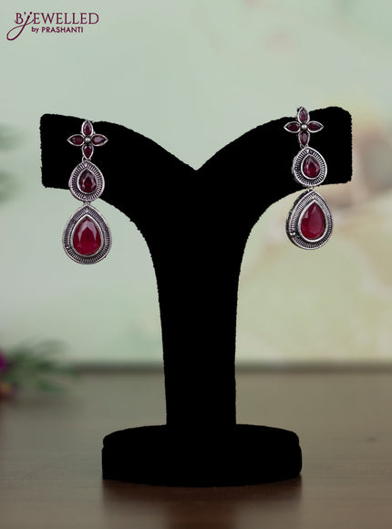 Oxidised necklace with ruby stones