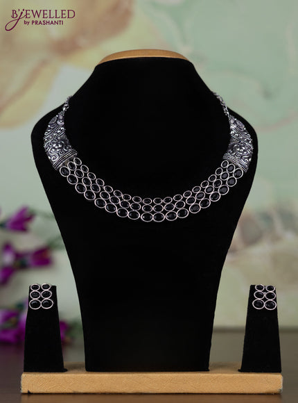 Oxidised necklace with black stones