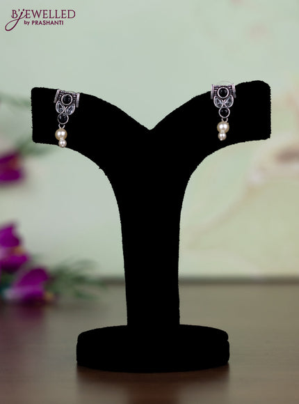 Oxidised necklace with black and white stones
