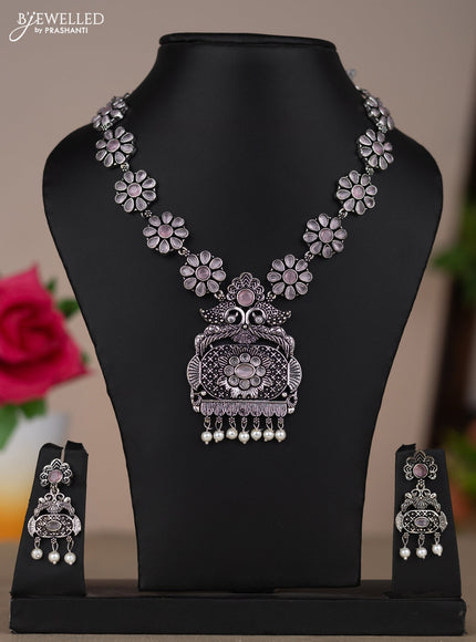 Oxidised necklace with floral design in pastel pink stones