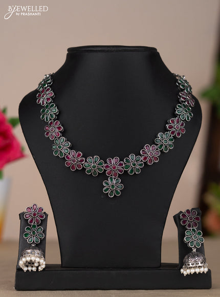 Oxidised necklace with floral design in multicolor stones