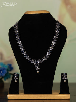 Oxidised necklace leaf design with sapphire & white stones and pearl hanging