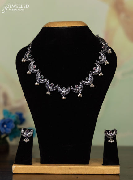 Oxidised necklace moon design with kemp stones and pearl hangings