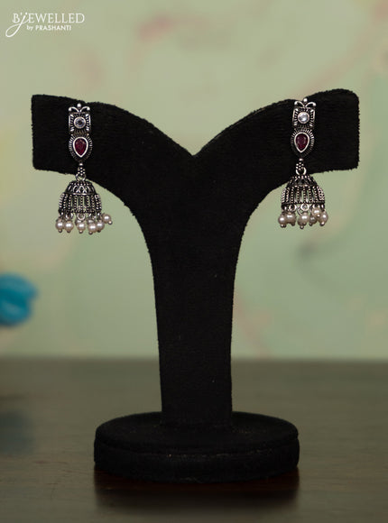 Oxidised necklace with ruby and white stones