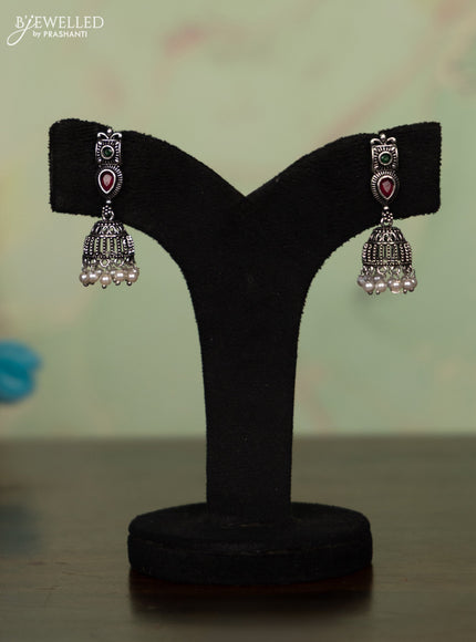 Oxidised necklace with kemp stones