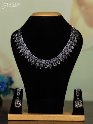 Oxidised necklace with black stones