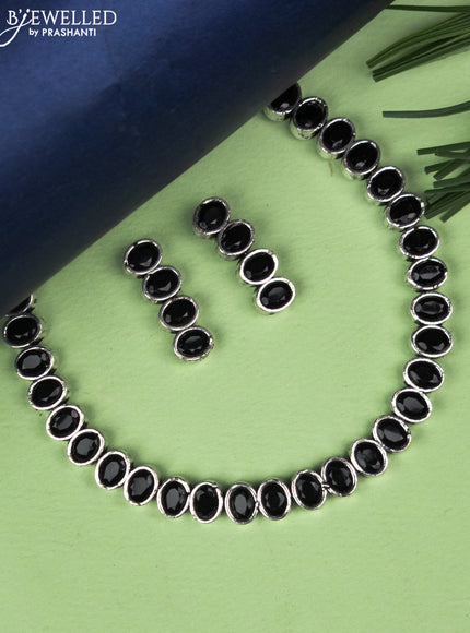 Oxidised necklace with black stones