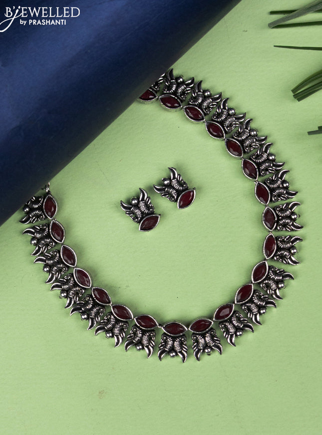 Oxidised necklace with ruby stones