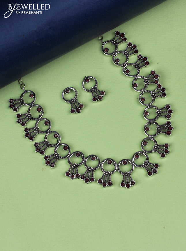 Oxidised necklace with ruby stones