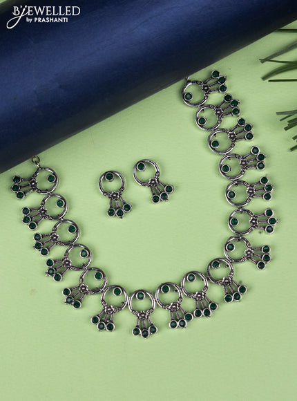 Oxidised necklace with emerald stones