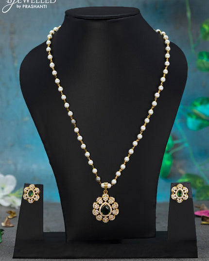 Pearl necklace emerald and cz stones with floral pendant