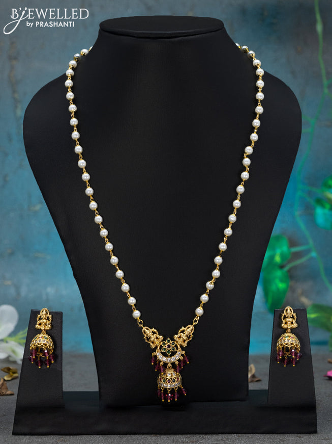 Pearl necklace kemp and cz stones with lakshmi pendant and pink beads hangings