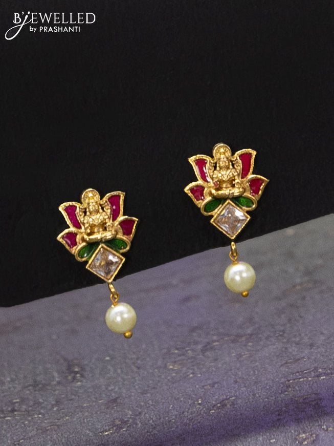 Pearl choker lakshmi design with kemp and cz stones and pearl hangings