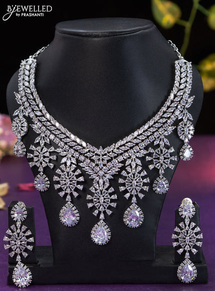 Zircon necklace with cz stones and hangings