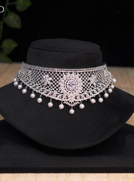 Zircon choker with cz stones and pearl hangings