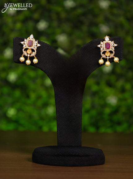 Antique pendant set with pink kemp & cz stones and pearl hangings