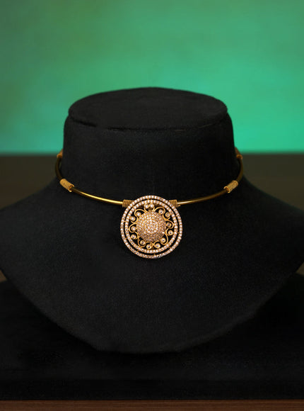 Antique ring type choker with cz stones pendant