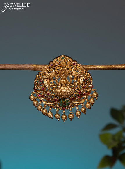 Antique jada billai lakshmi design with kemp stones and golden beads hangings