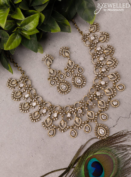 Necklace with cz stones in victorian finish