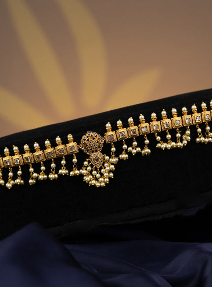 Antique hip chain with cz stones and pearl hangings