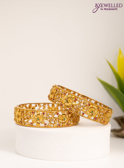 Antique bangle floral design with kemp and cz stones