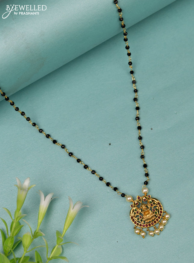 Mangalsutra lakshmi design with kemp stones and pearl hangings without earrings