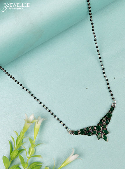 Mangalsutra with emerald stones without earrings