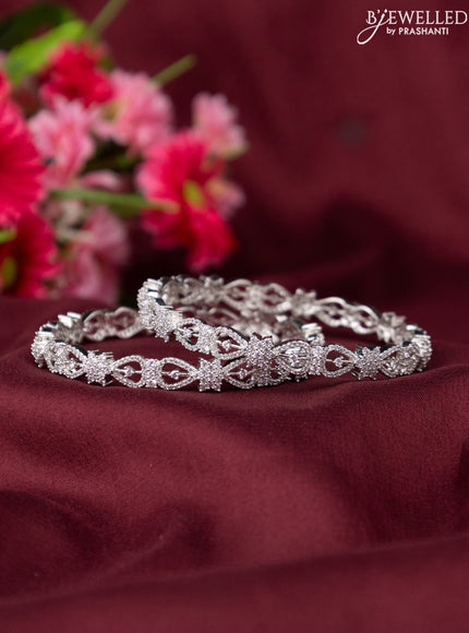 Zircon bangle with cz stones