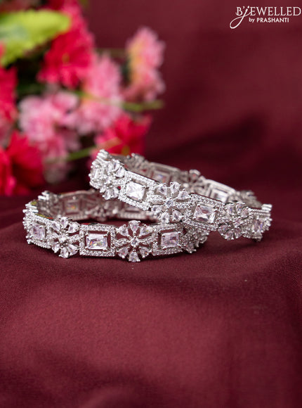 Zircon bangle with cz stones
