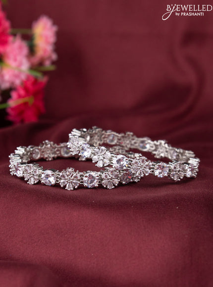 Zircon bangle with cz stones