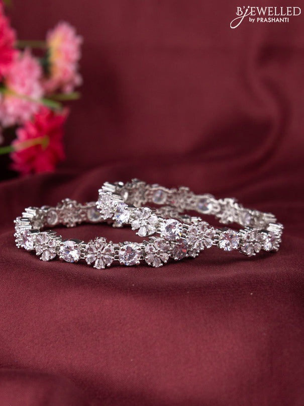 Zircon bangle with cz stones