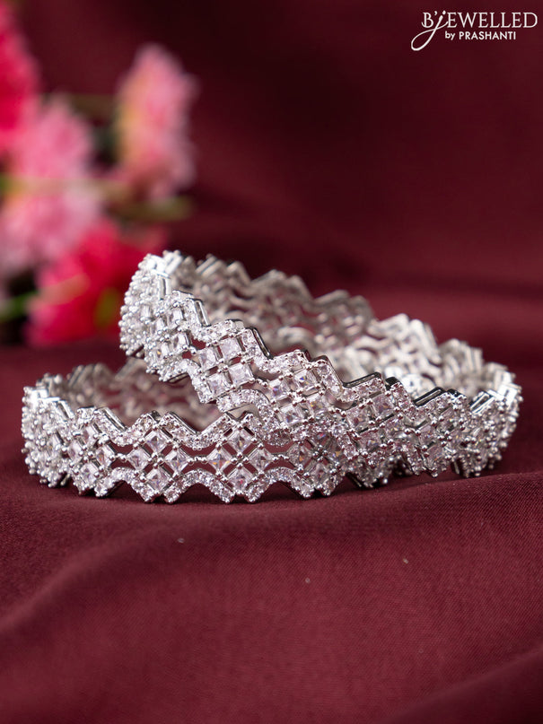 Zircon bangle with cz stones