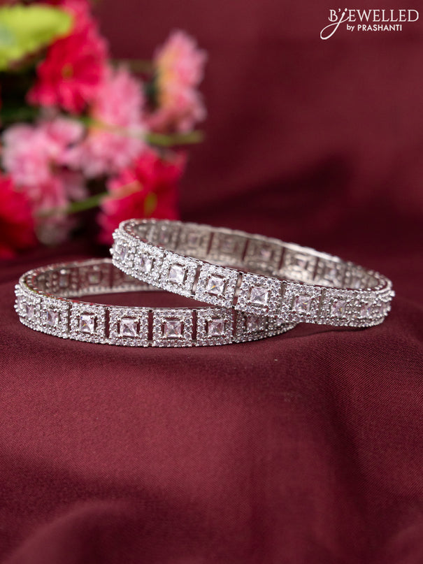 Zircon bangle with cz stones