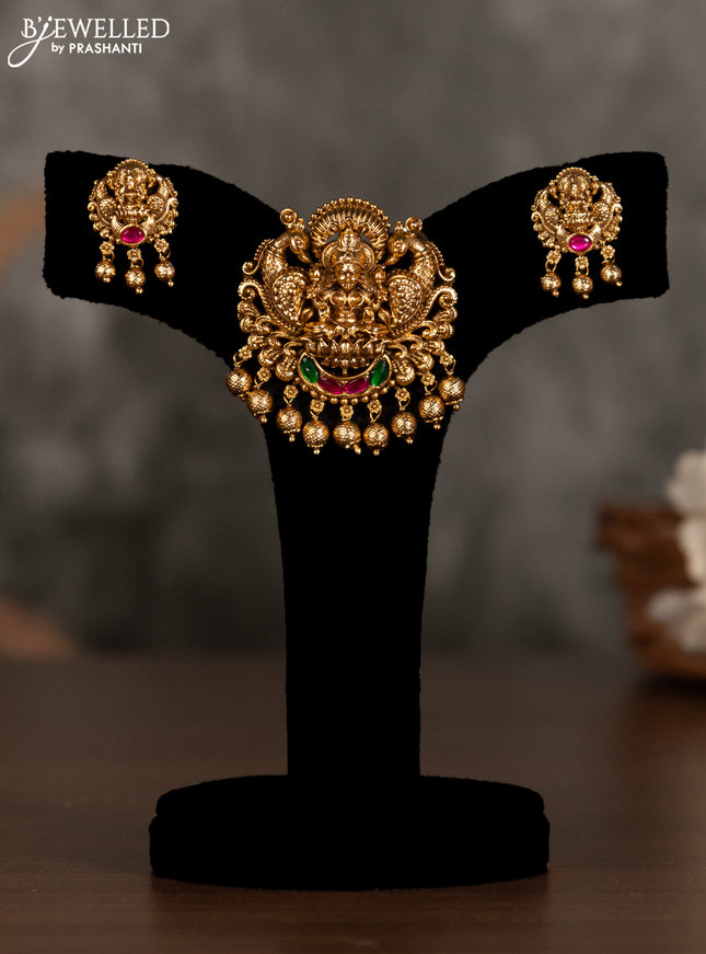 Antique pendant set lakshmi design with kemp stones and golden beads hanging