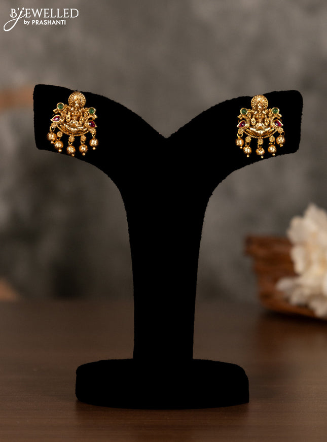 Antique pendant set lakshmi design with kemp stones and golden beads hanging