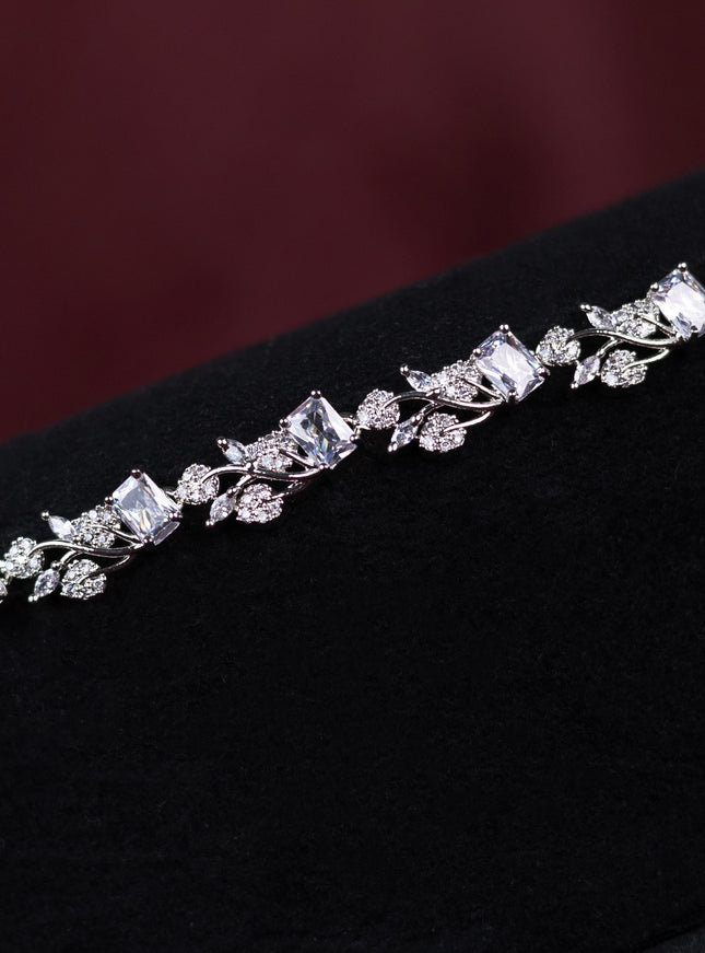 Zircon hip chain with cz stones
