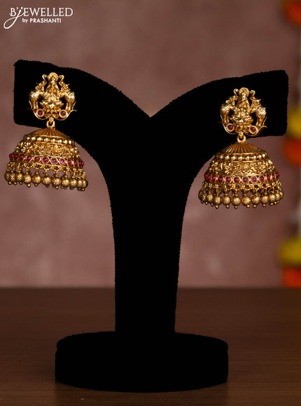 Antique necklace lakshmi design with pink kemp stones and golden beads hanging