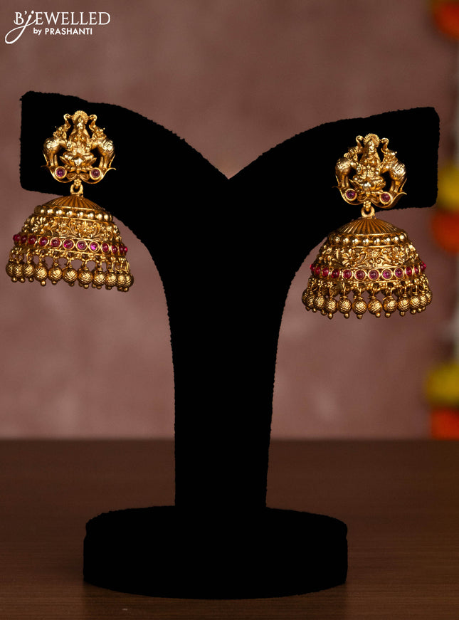 Antique necklace lakshmi design with pink kemp stones and golden beads hanging