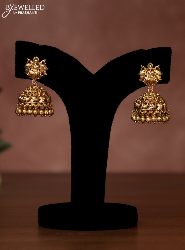 Antique necklace lakshmi design with pink kemp stones and golden beads hanging