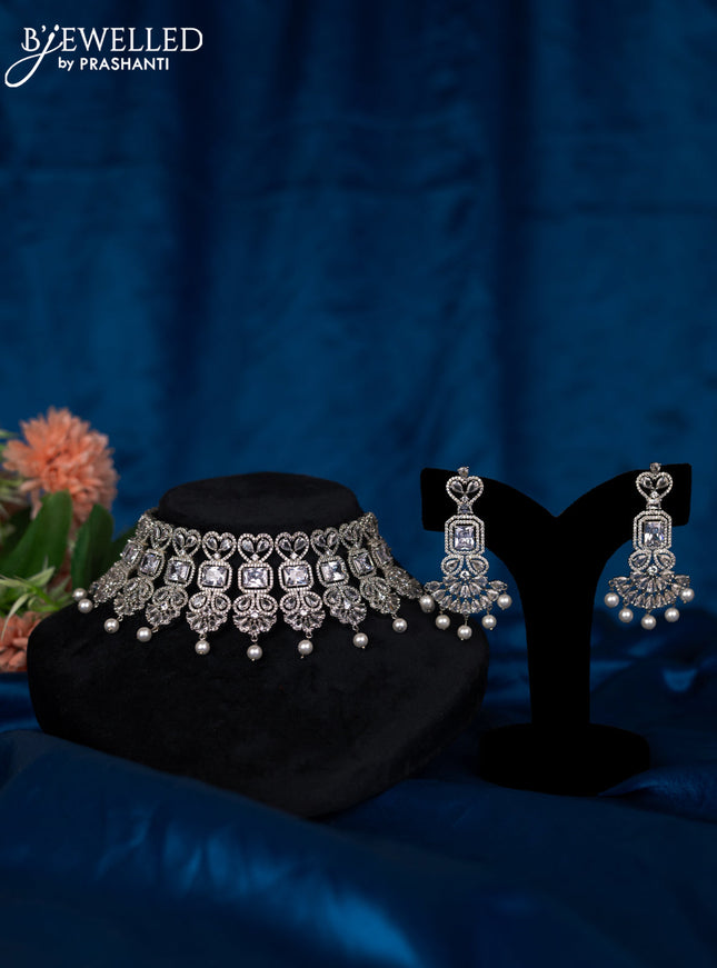 Zircon choker with cz stones and pearl hangings