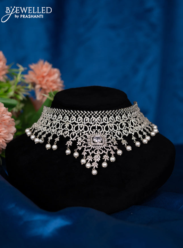 Zircon choker with cz stones and pearl hangings