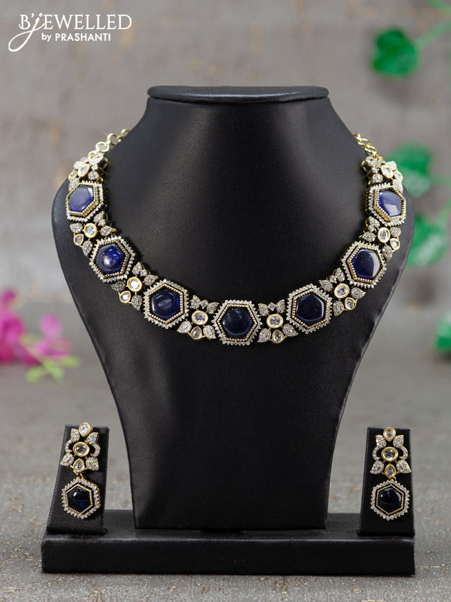 Necklace with sapphire and cz stones in victorian finish